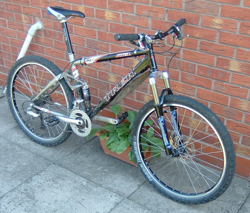 BMC Fourstroke 01